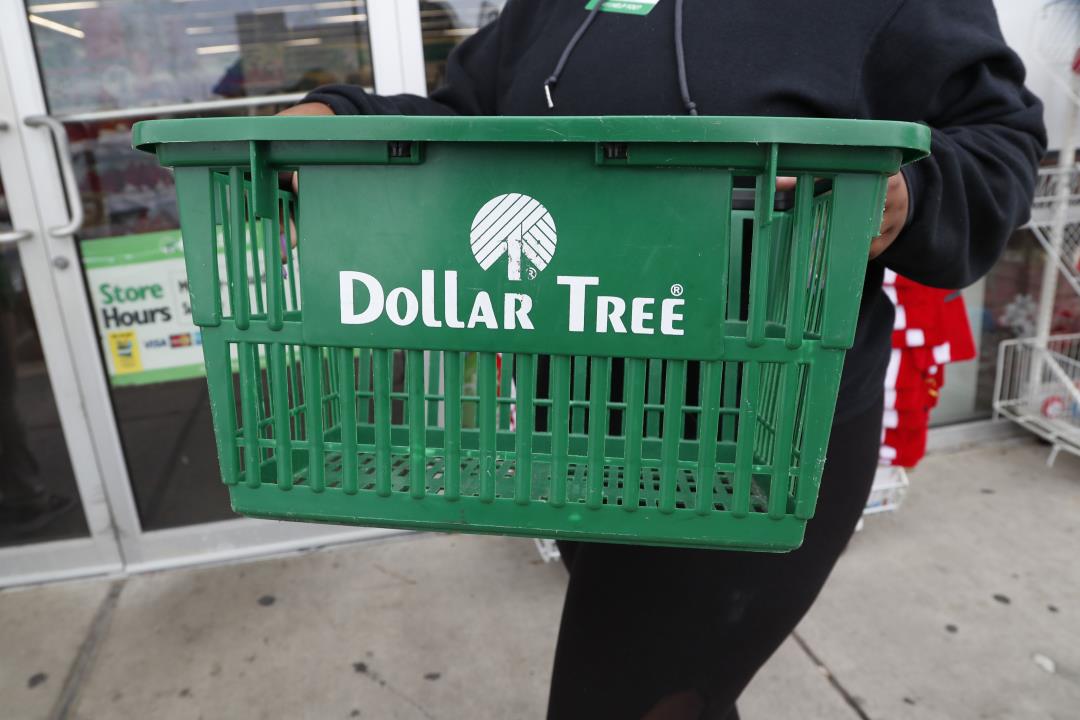 Dollar Tree ‘Help Wanted’ Sign Does Not Go Over Well